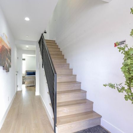 Modern Apartment In Studio City Лос-Анджелес Экстерьер фото