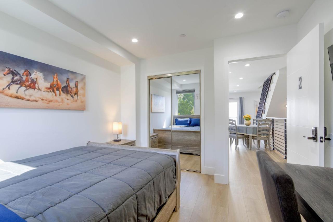 Modern Apartment In Studio City Лос-Анджелес Экстерьер фото
