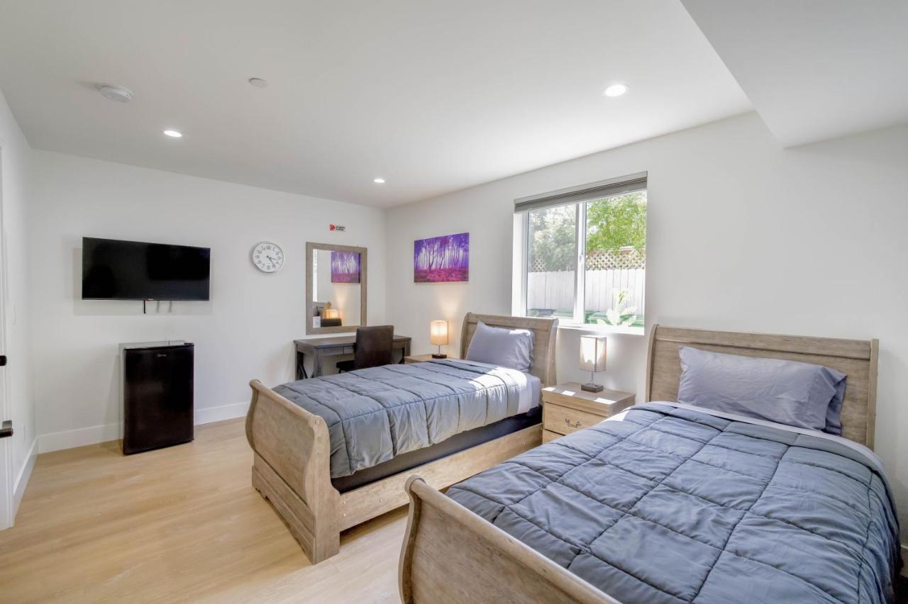 Modern Apartment In Studio City Лос-Анджелес Экстерьер фото